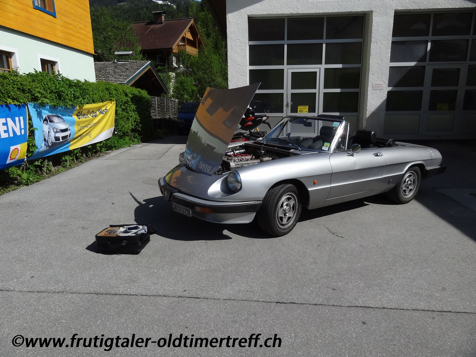 Alfa Romeo Spider beim Abkühlen